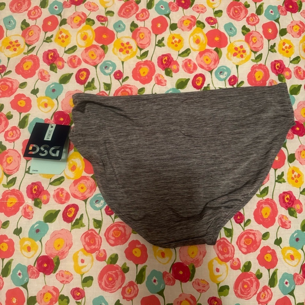NWT medium DSG bikini bottoms - Picture 3 of 3
